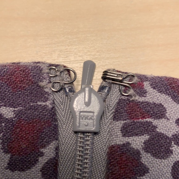 Talbots Leopard Print Pencil Skirt Sz 2 - Picture 10 of 10